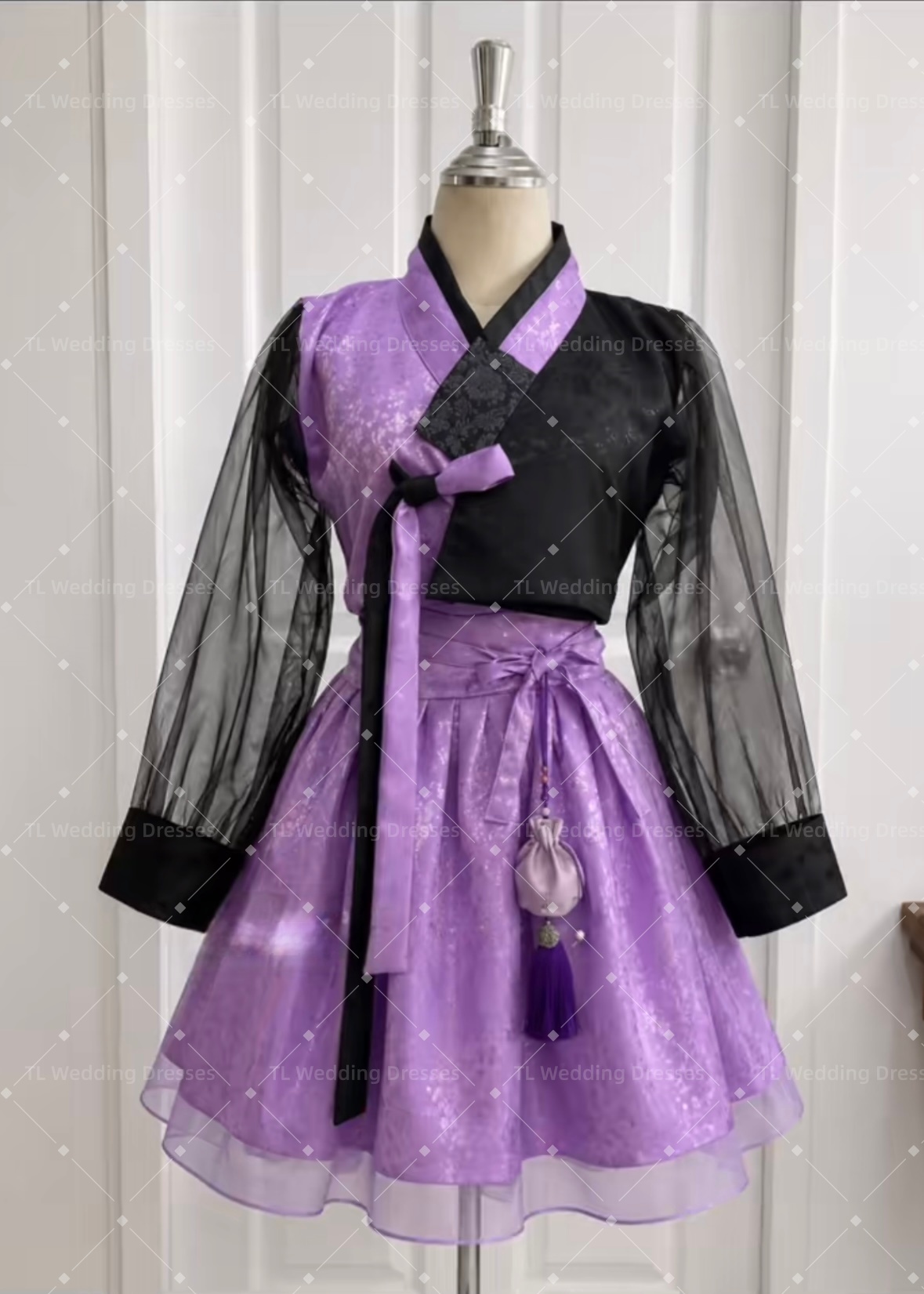 TL Concert Paarse en Zwarte Mo - Hanbok Modern Set recensie en prijs