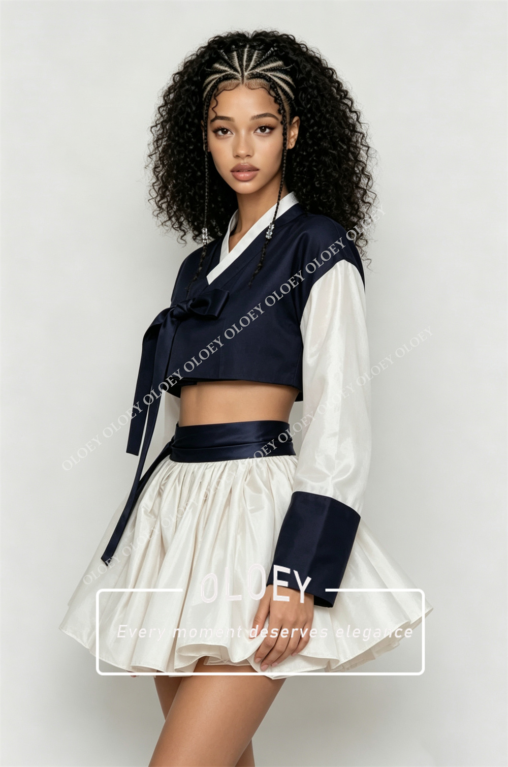OLOEY Moderne Marineblauwe Ivo - Hanbok Modern Set recensie en prijs