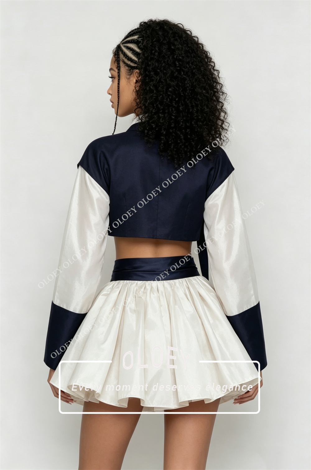 OLOEY Moderne Marineblauwe Ivo - Hanbok Modern Set recensie en prijs